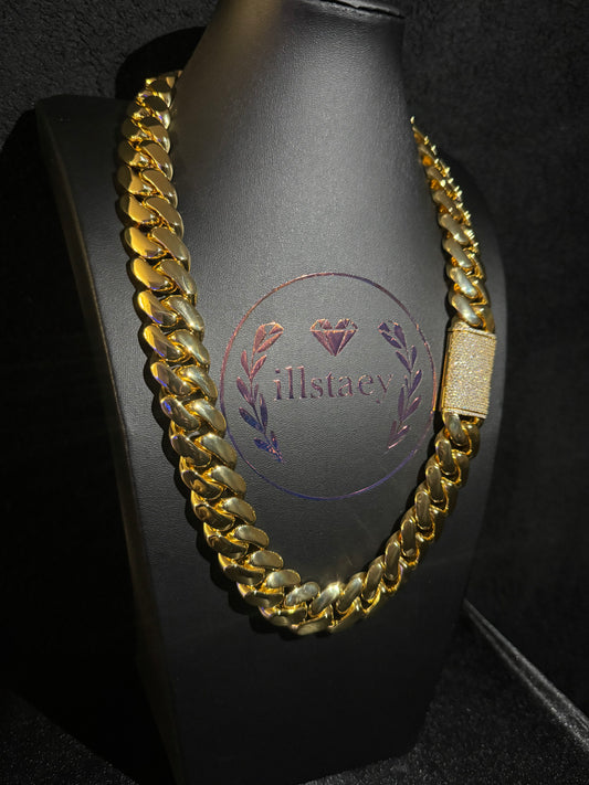 14k Gold plated Miami Cuban Link Chain 20mm 24in